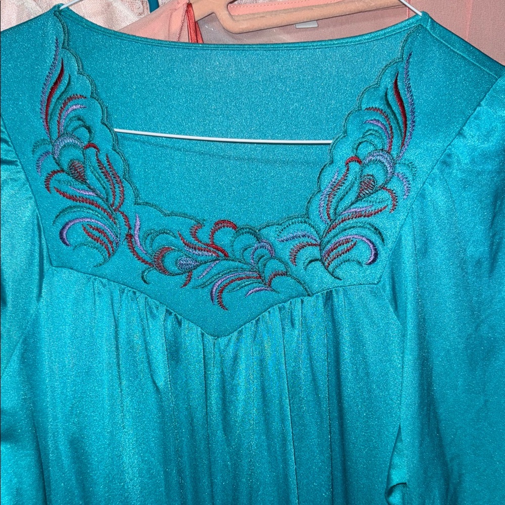 Vintage 70s  Shadowline Teal Embroidered maxi nightgown